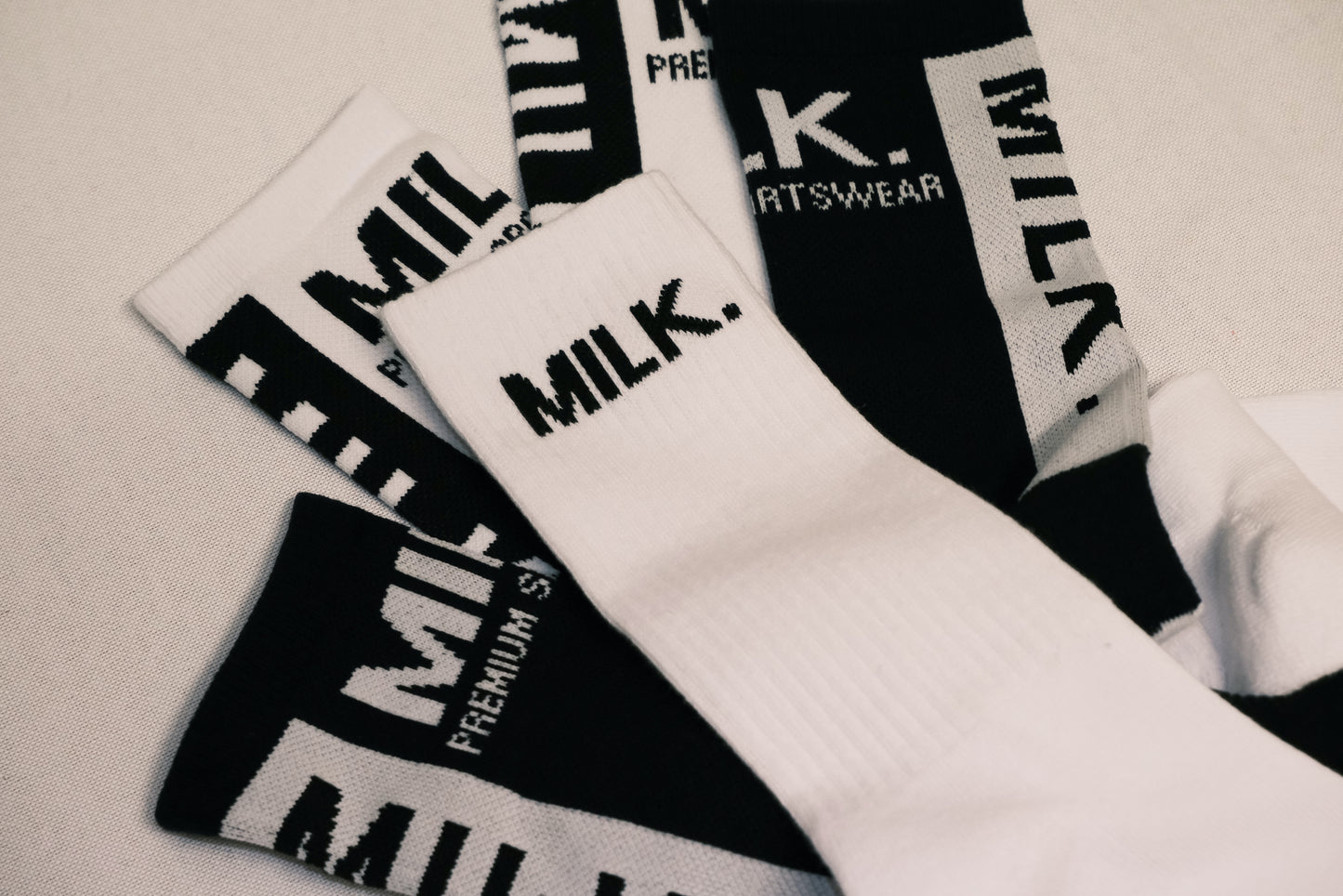 PREMIUM SPORTSWEAR SOCK - WHITE