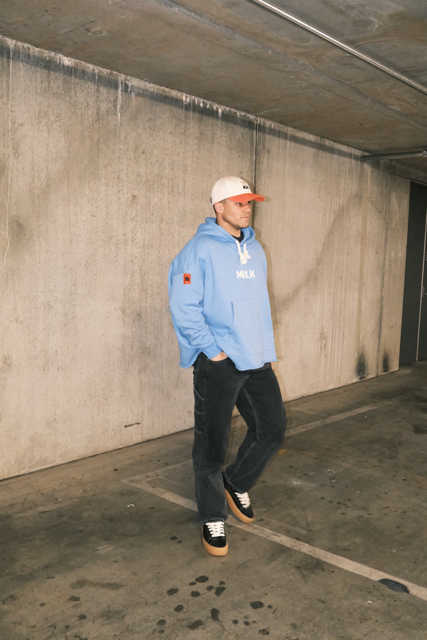 5 STAR HOODIE